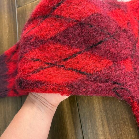 Zara Size S Red Knit Long Sleeve Sweater Chevron Argyle, Ribbed Hem & Cuffs - Picture 11 of 16
